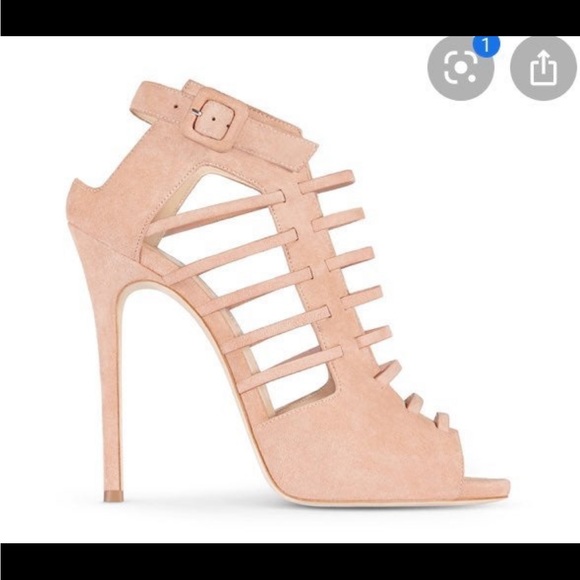 AUTHENTIC Giuseppe for JLO "Jen" laser cutout bootie in blush - Picture 2 of 10